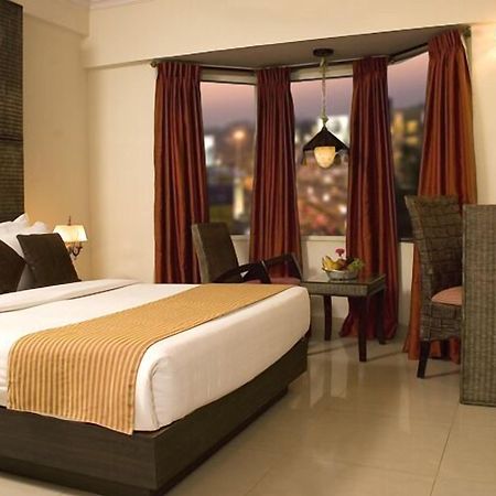 فندق Shilton Royale بنغالور المظهر الخارجي الصورة